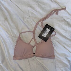 Pretty little thing bikini top size 8 NWT